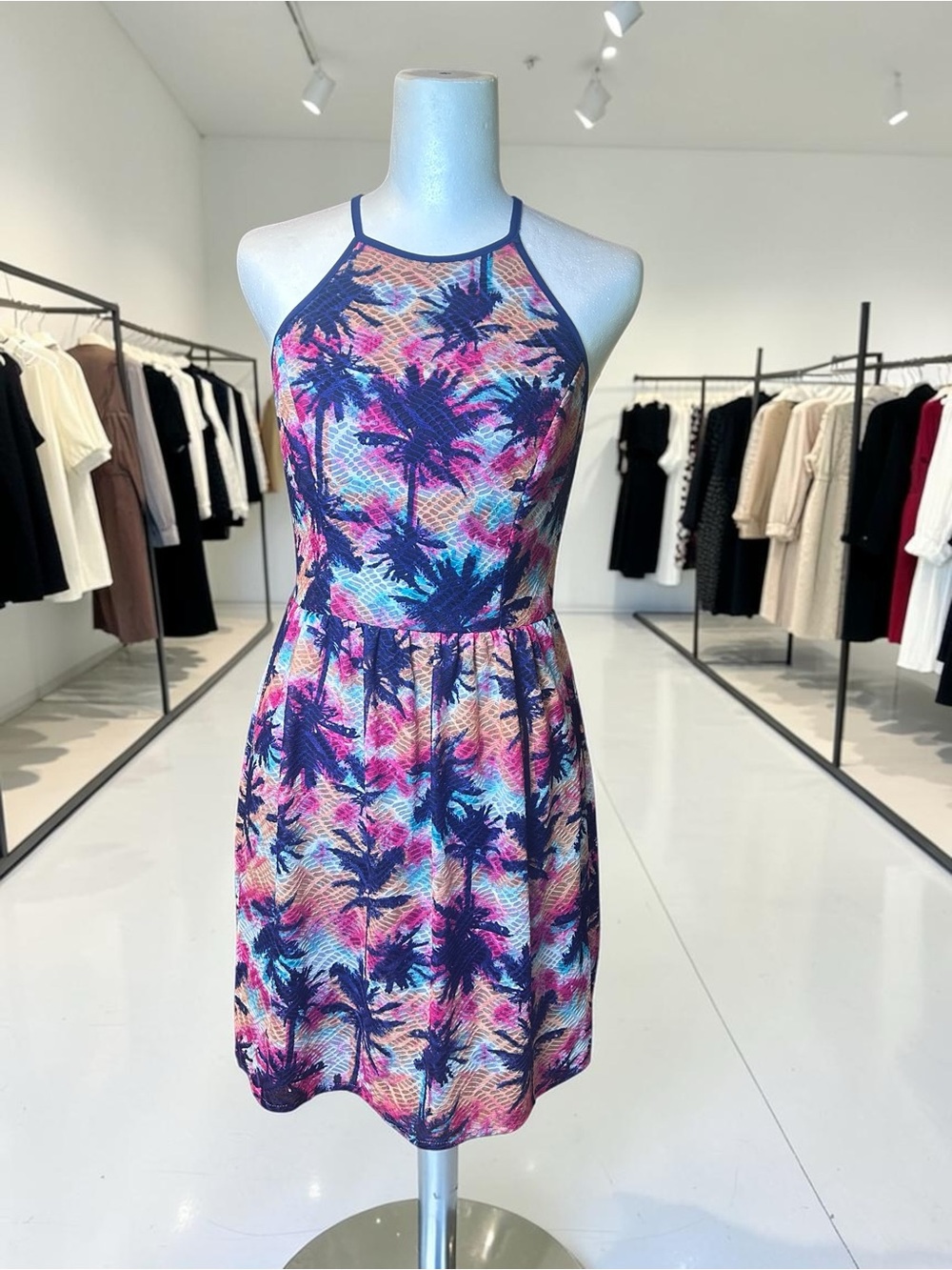 City Triangle XS Halter Fit & Flare Dress Floral Lined Back Zip Summer - Picture 2 of 12